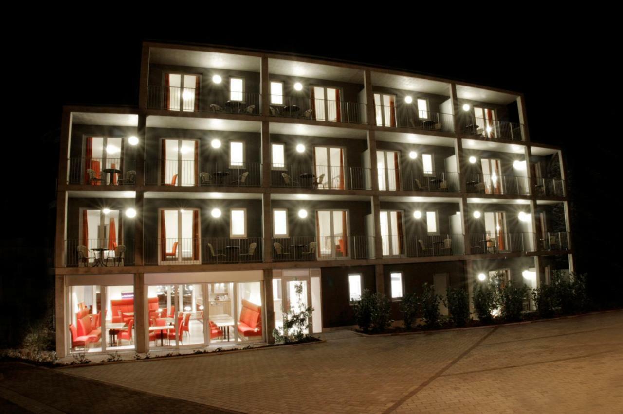 Hotel Moseldomizil Mulheim an der Mosel Exterior foto